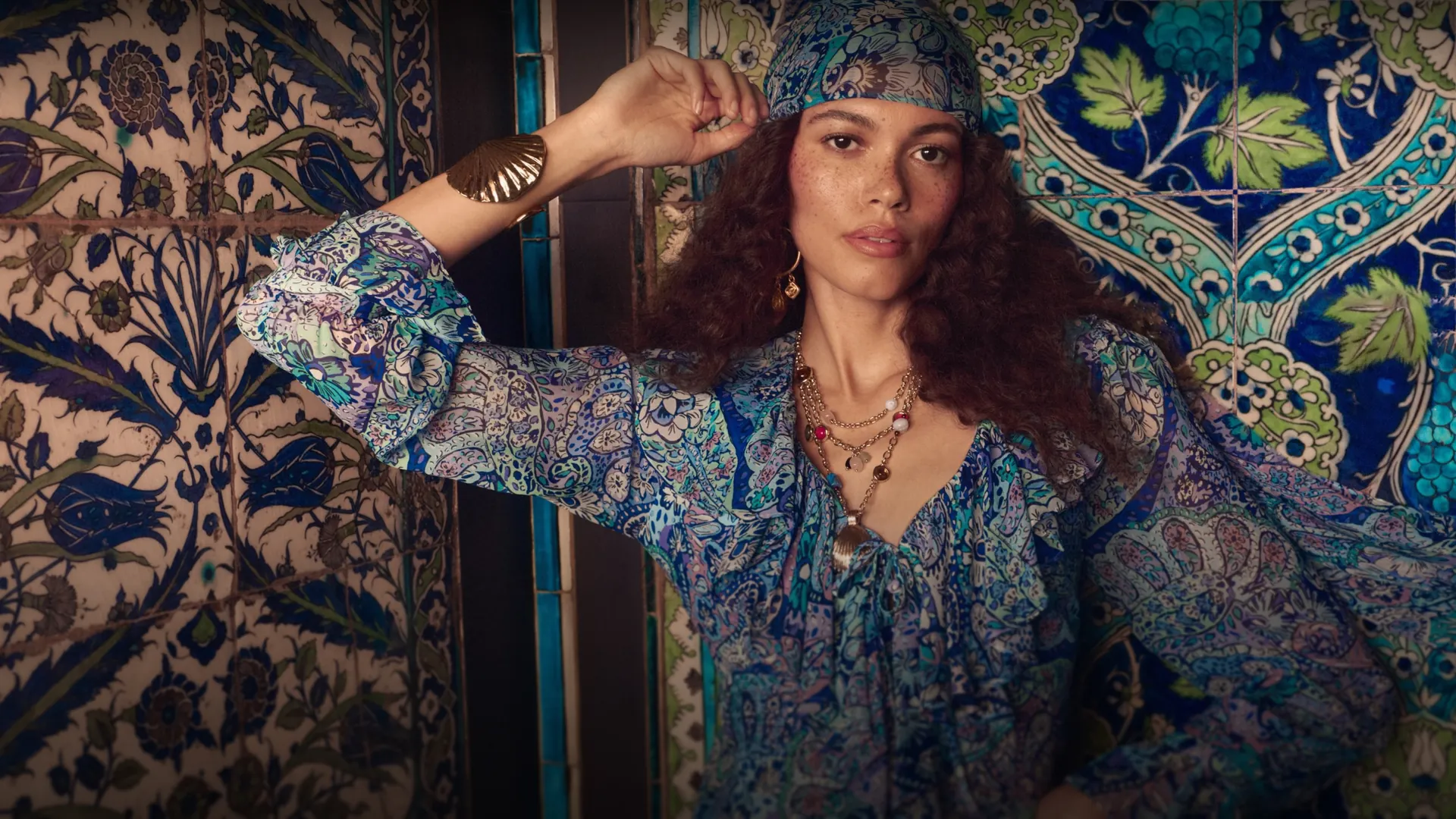 Timeless Prints, Modern Silhouettes