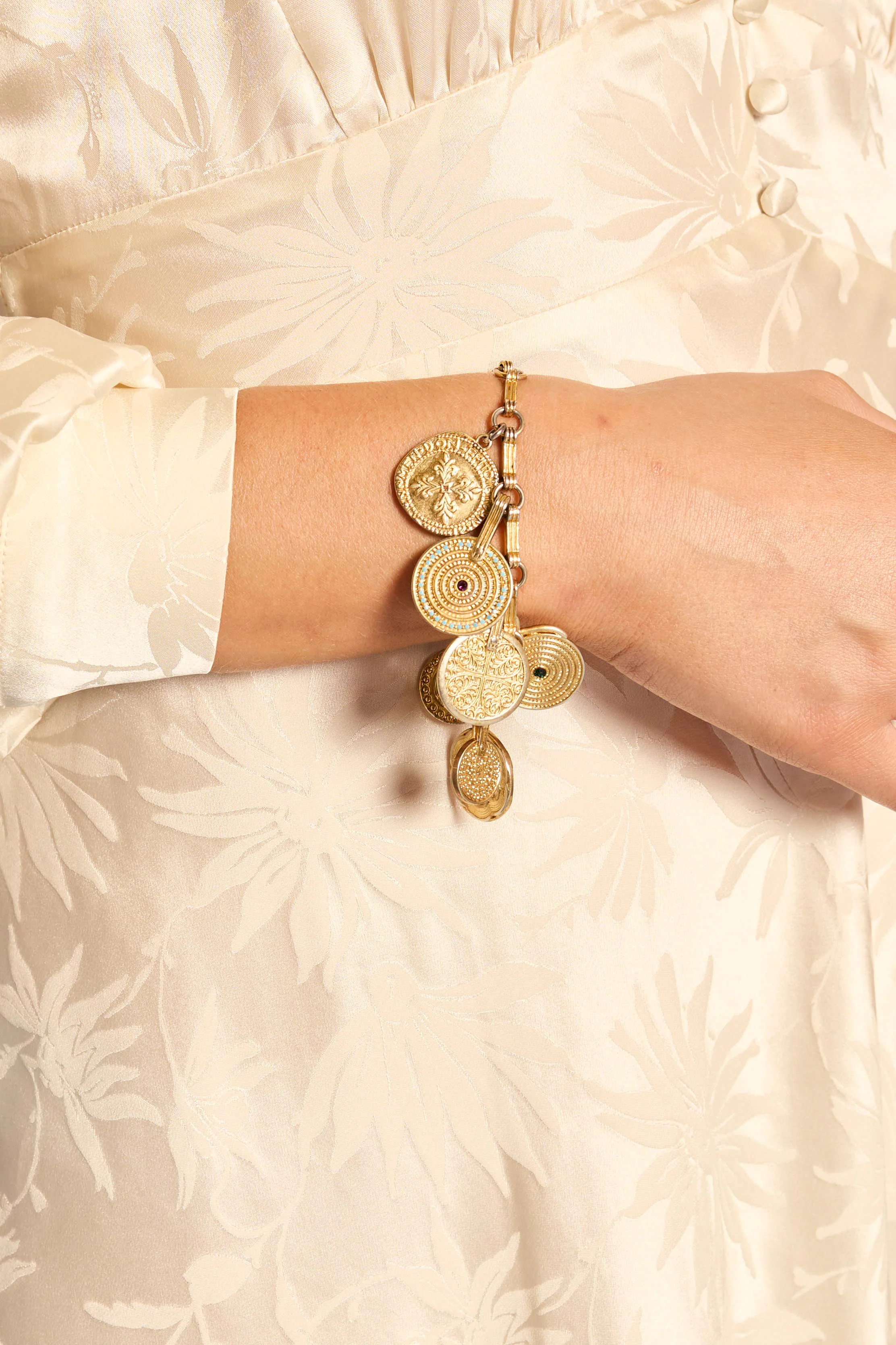 Adie - Gold - Image 2