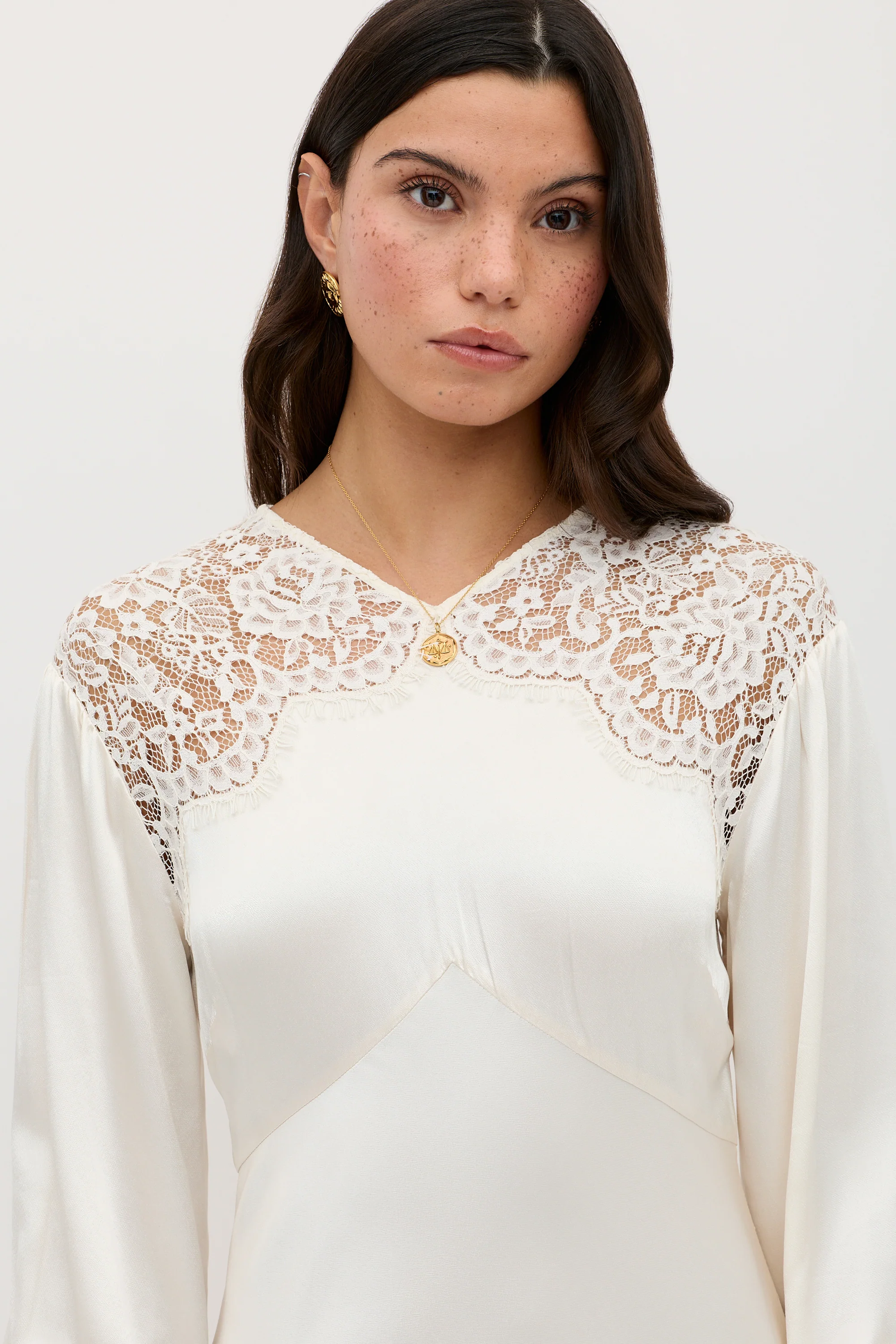 Axelle  -  Pearl - Image 4
