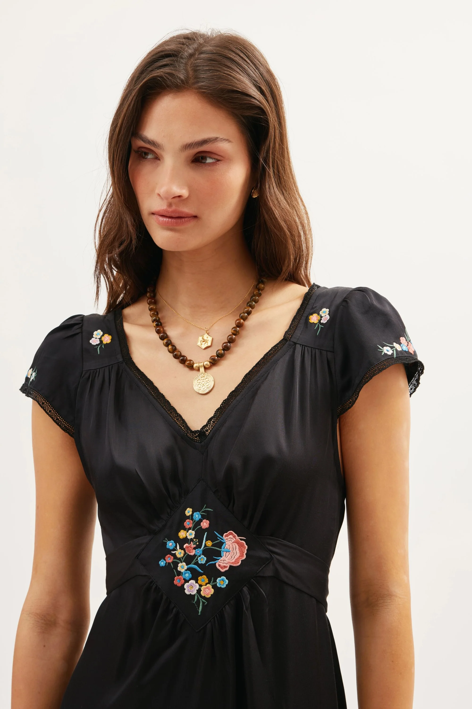 Carey - Orchard Embroidery Black - Image 4