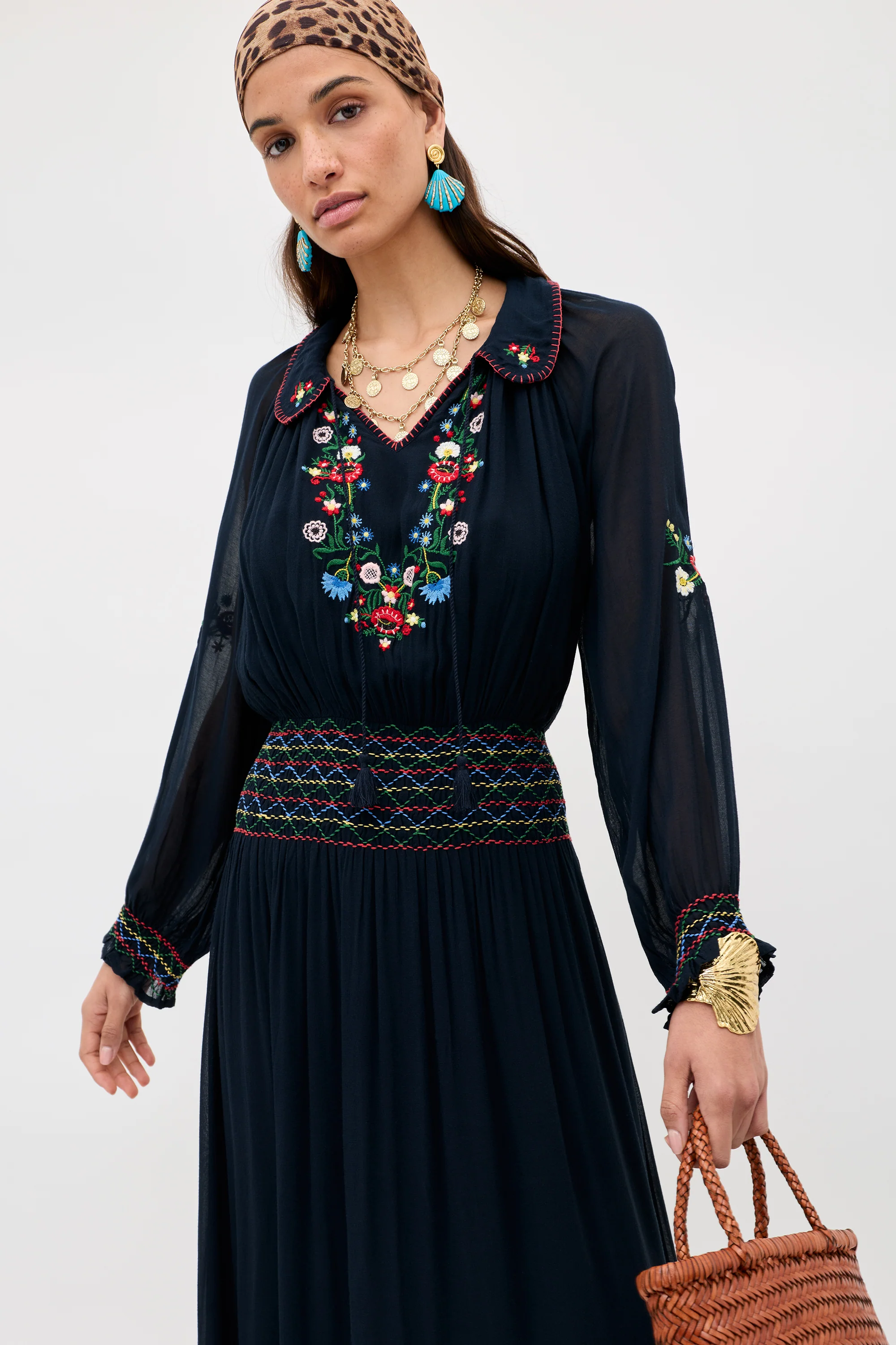 Emilio - Petunia Embroidery Navy - Image 5