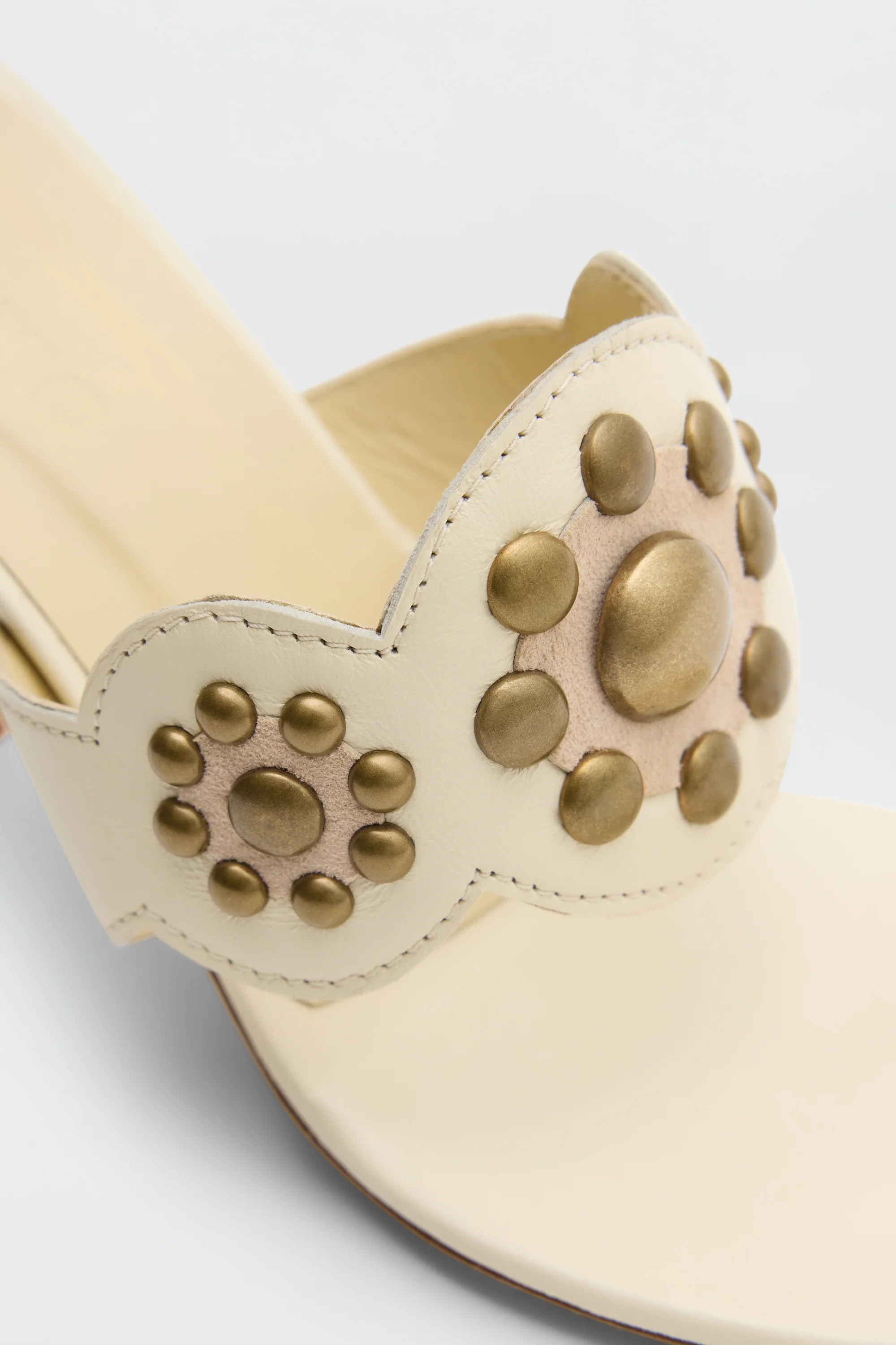 Esmeray - Cream - Image 3