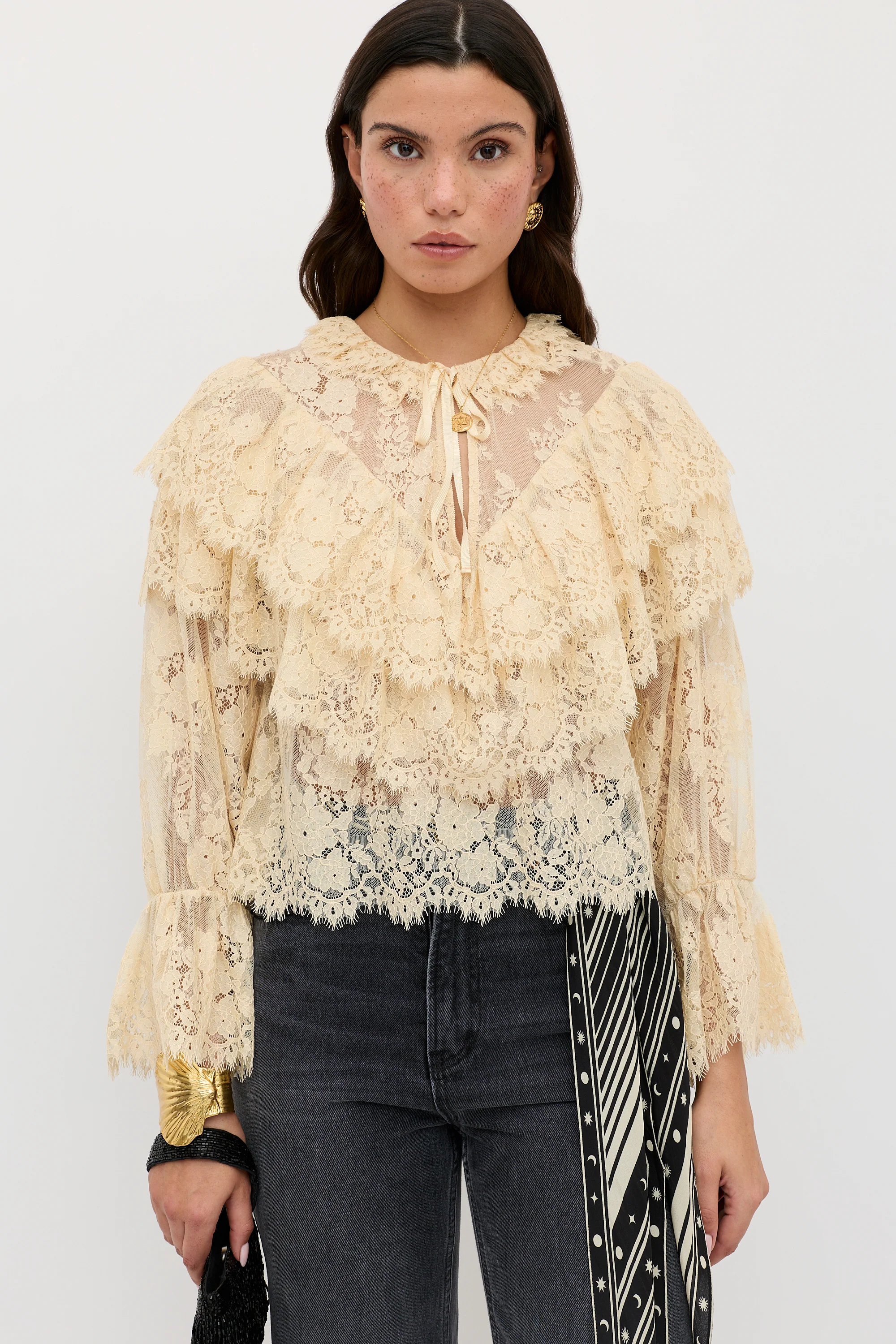 Faryn  -  Vintage Cream