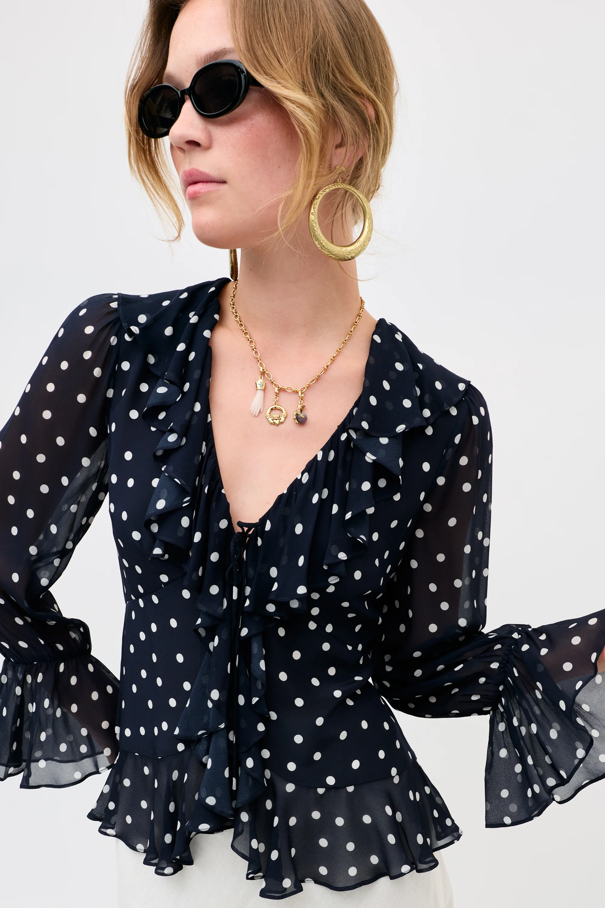 Ianna - Gold Charm - Image 3