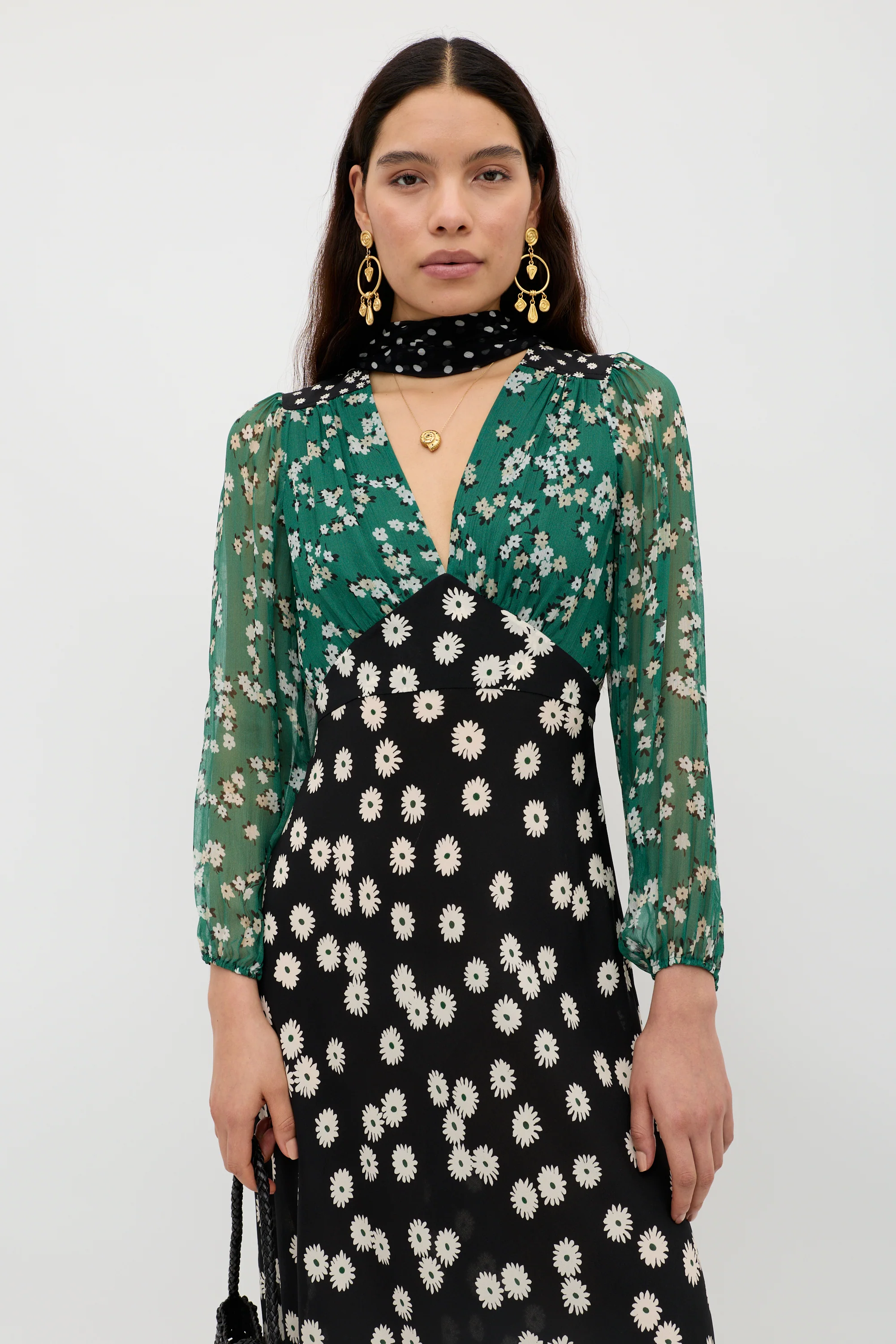 Kaila - City Floral Mix Olive - Image 4