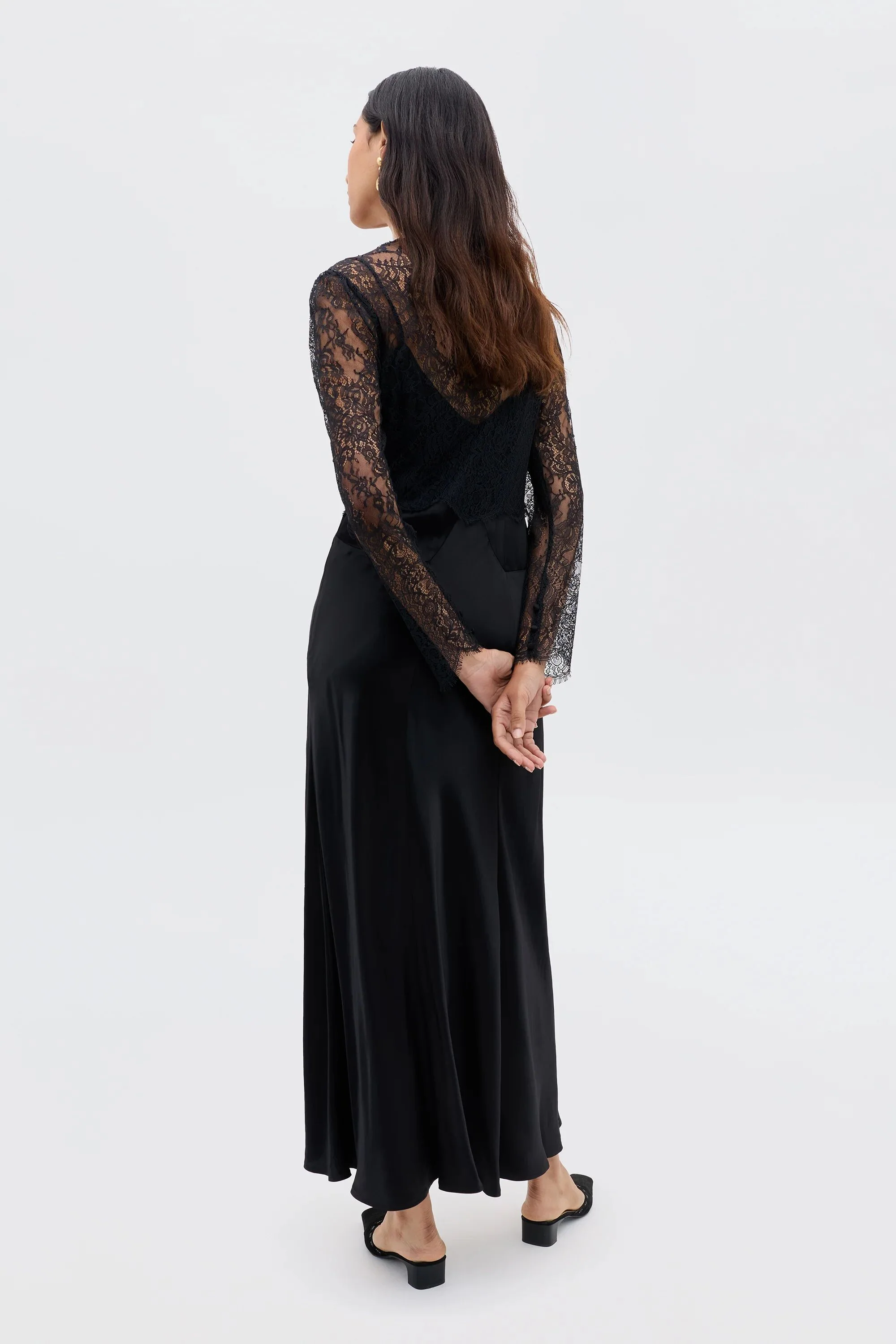 Laoise - Black - Image 5