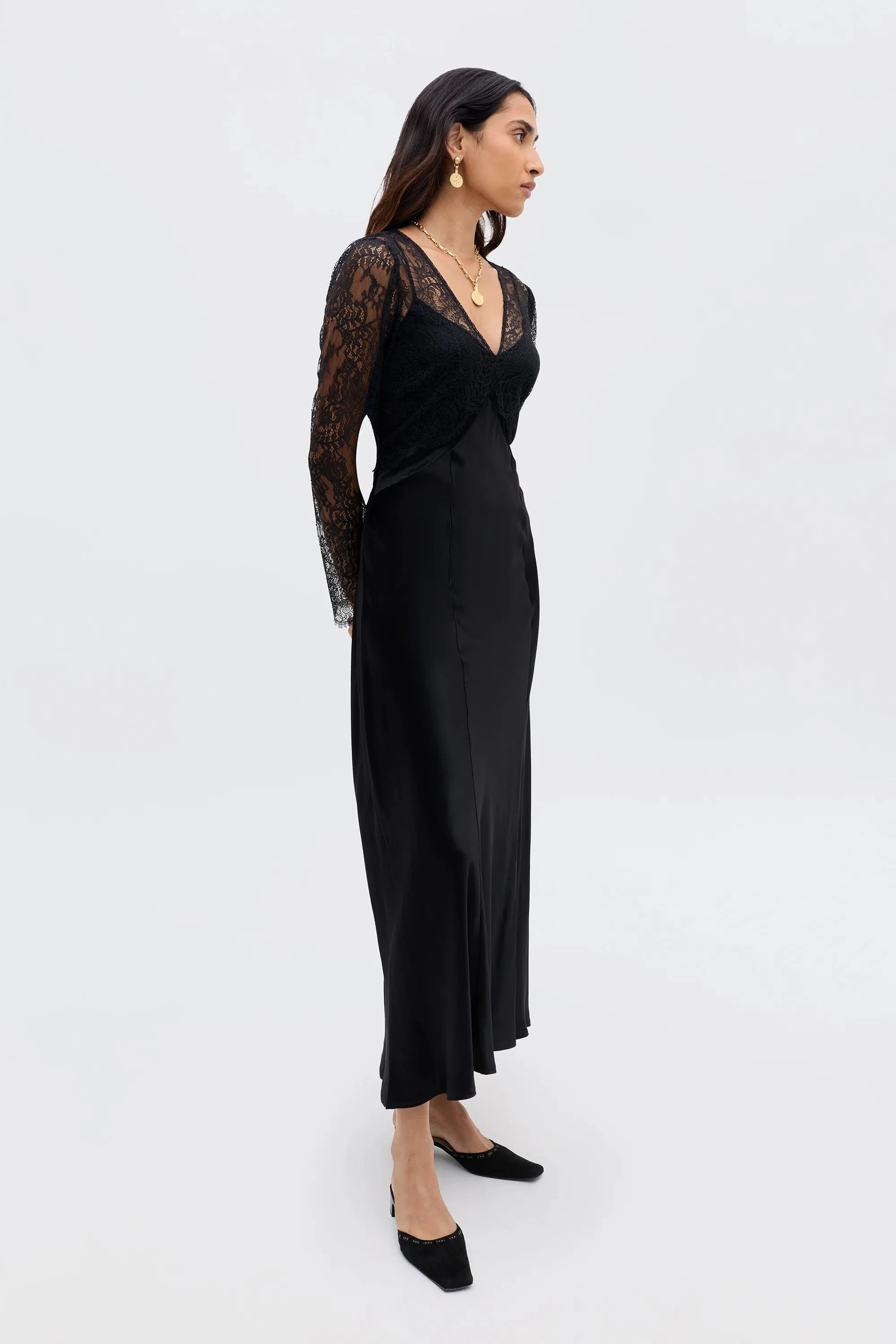 Laoise - Black - Image 6