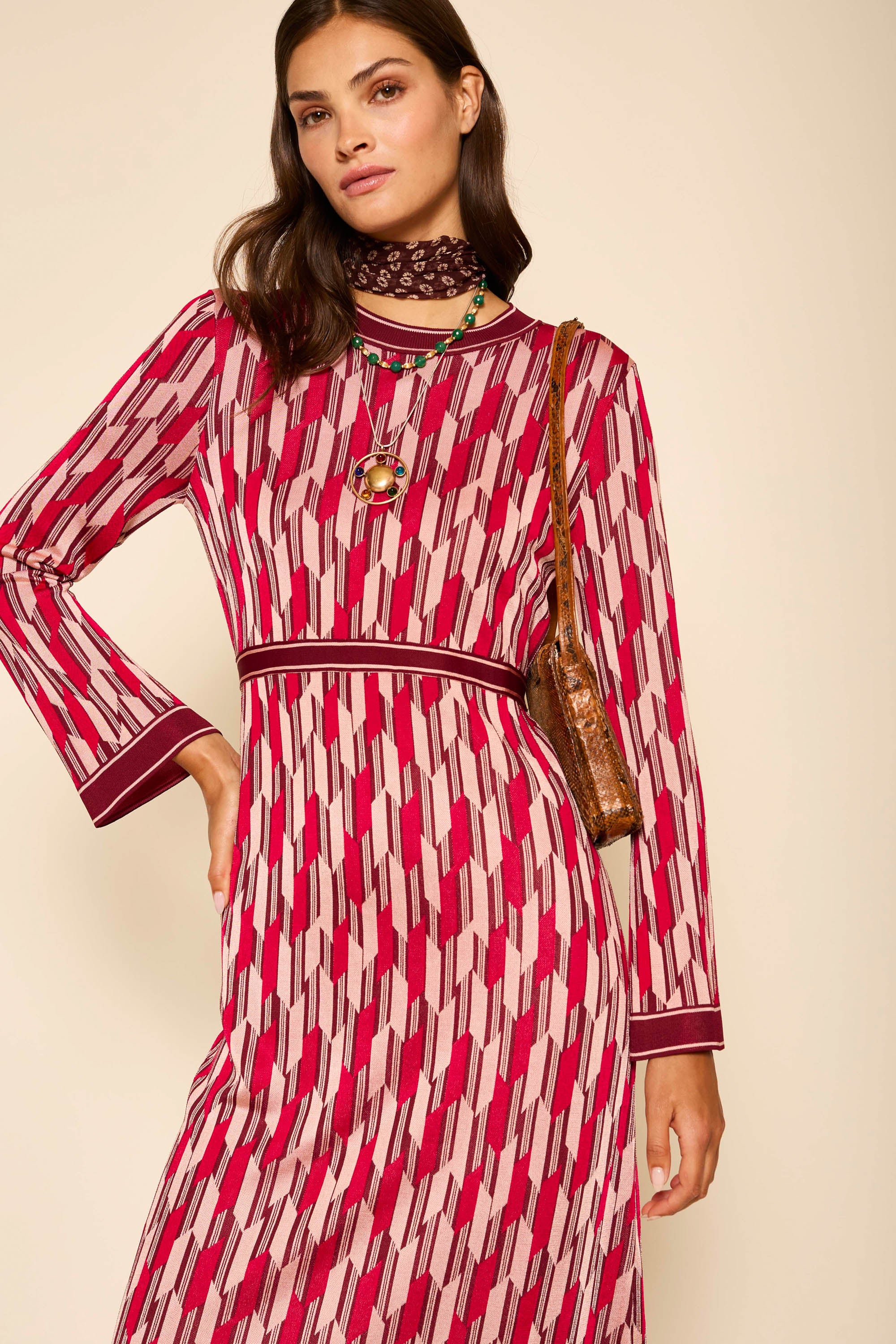Lille - Chevron Knit Berry - Image 5