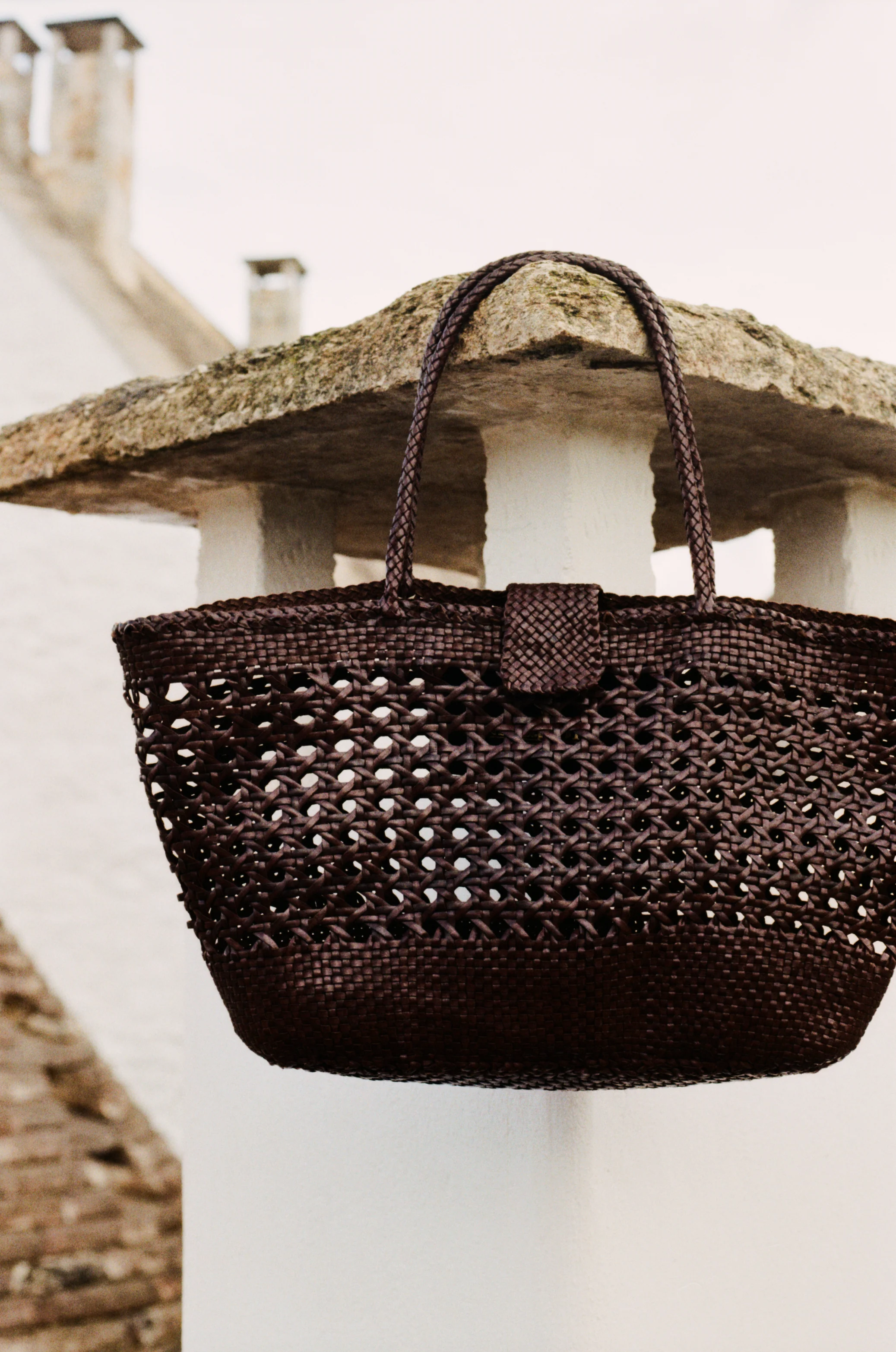 Lucine  -  Dark Brown - Image 4