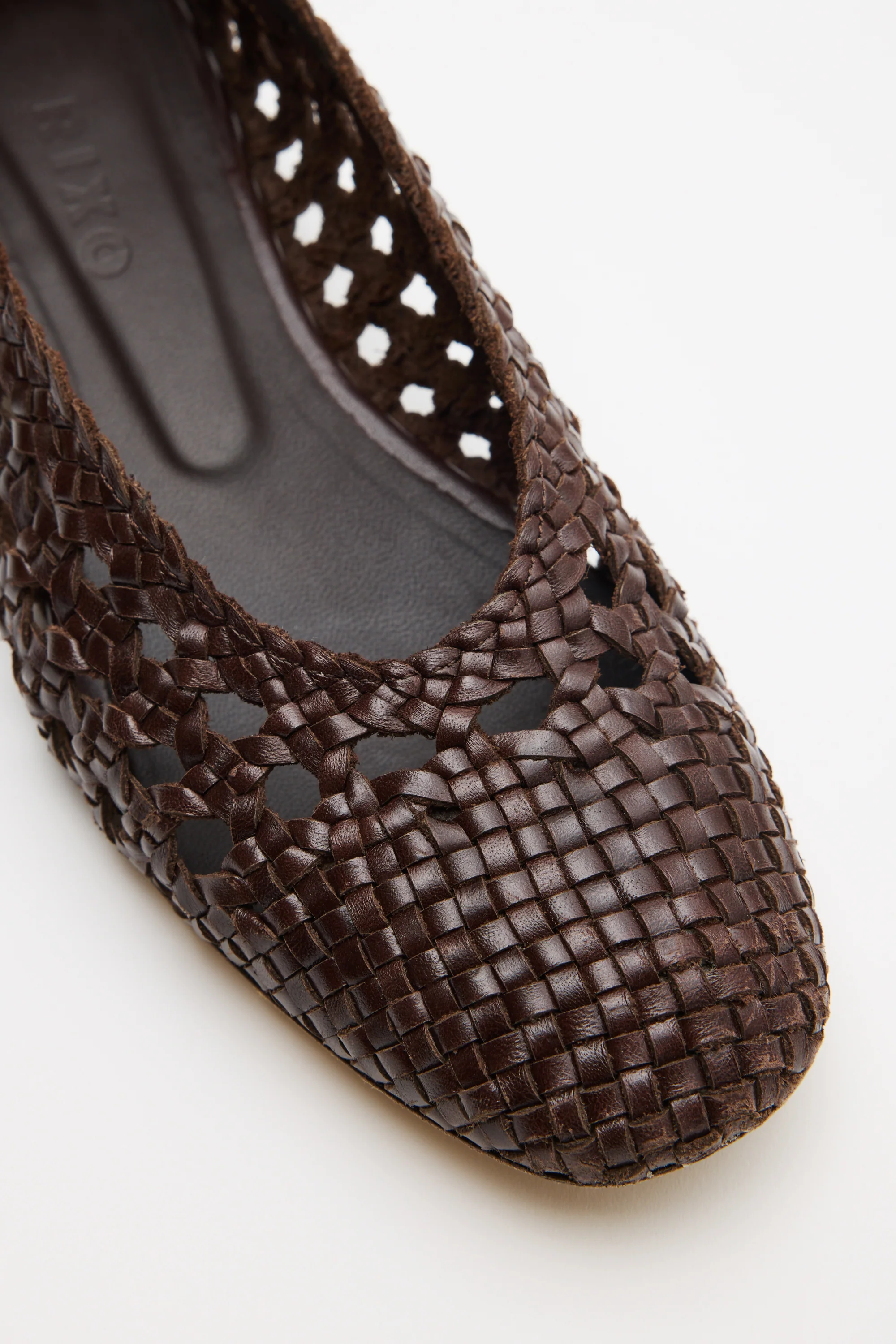 Marlia - Brown - Image 4