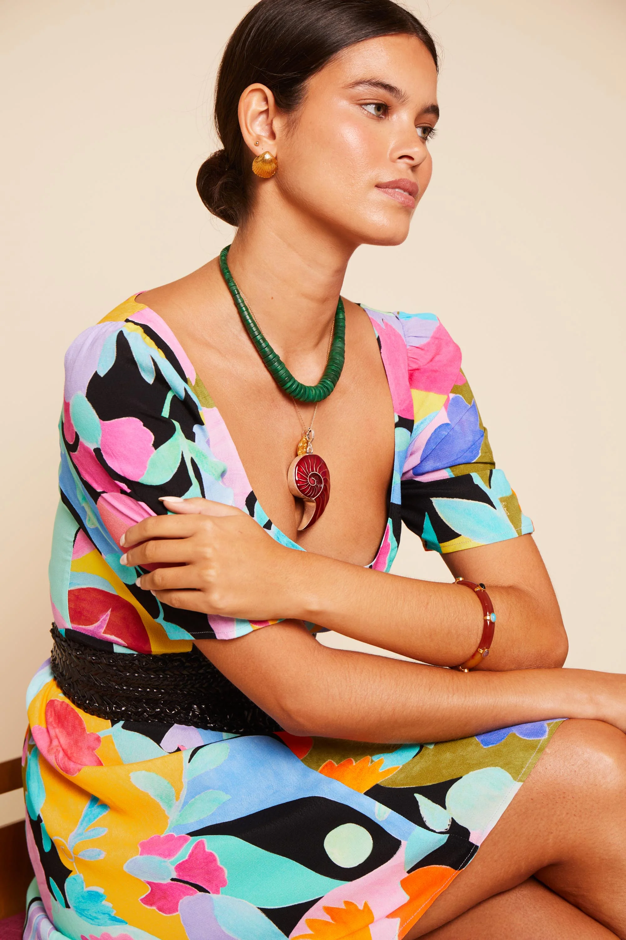 Meyra - Gold Earrings - Image 3