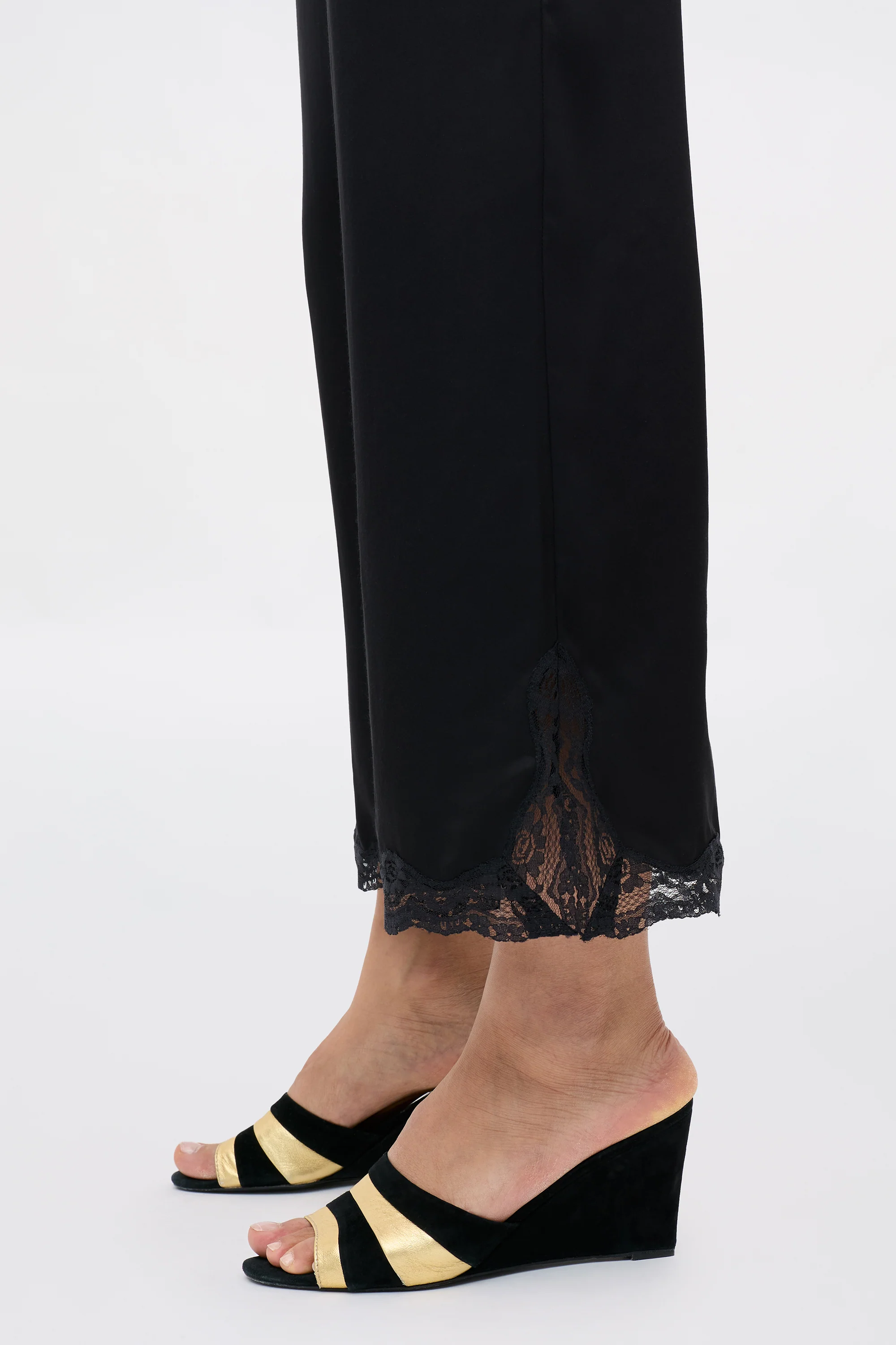 Mireille  -  Black - Image 4