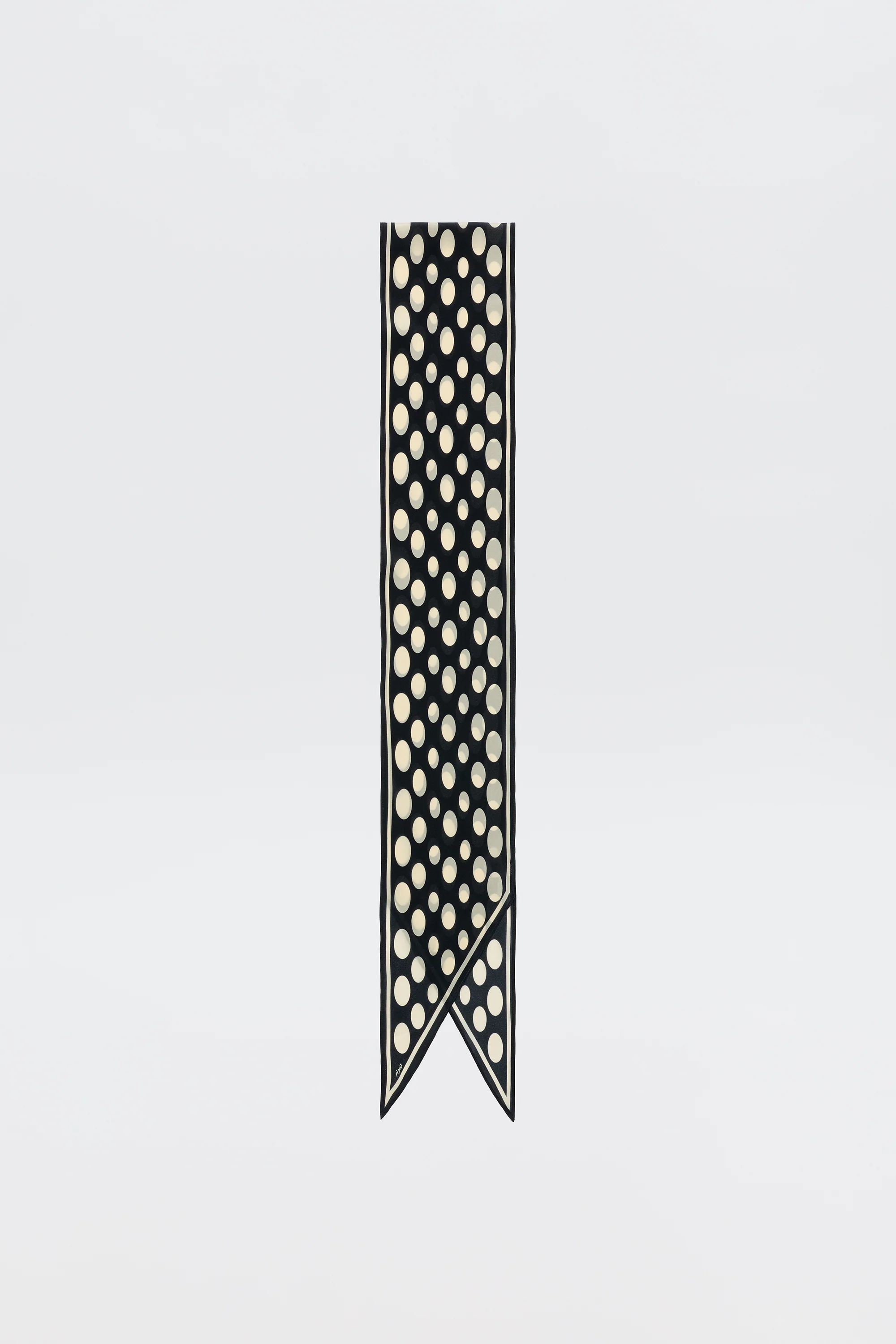 Nara  -  Oval Spot Navy