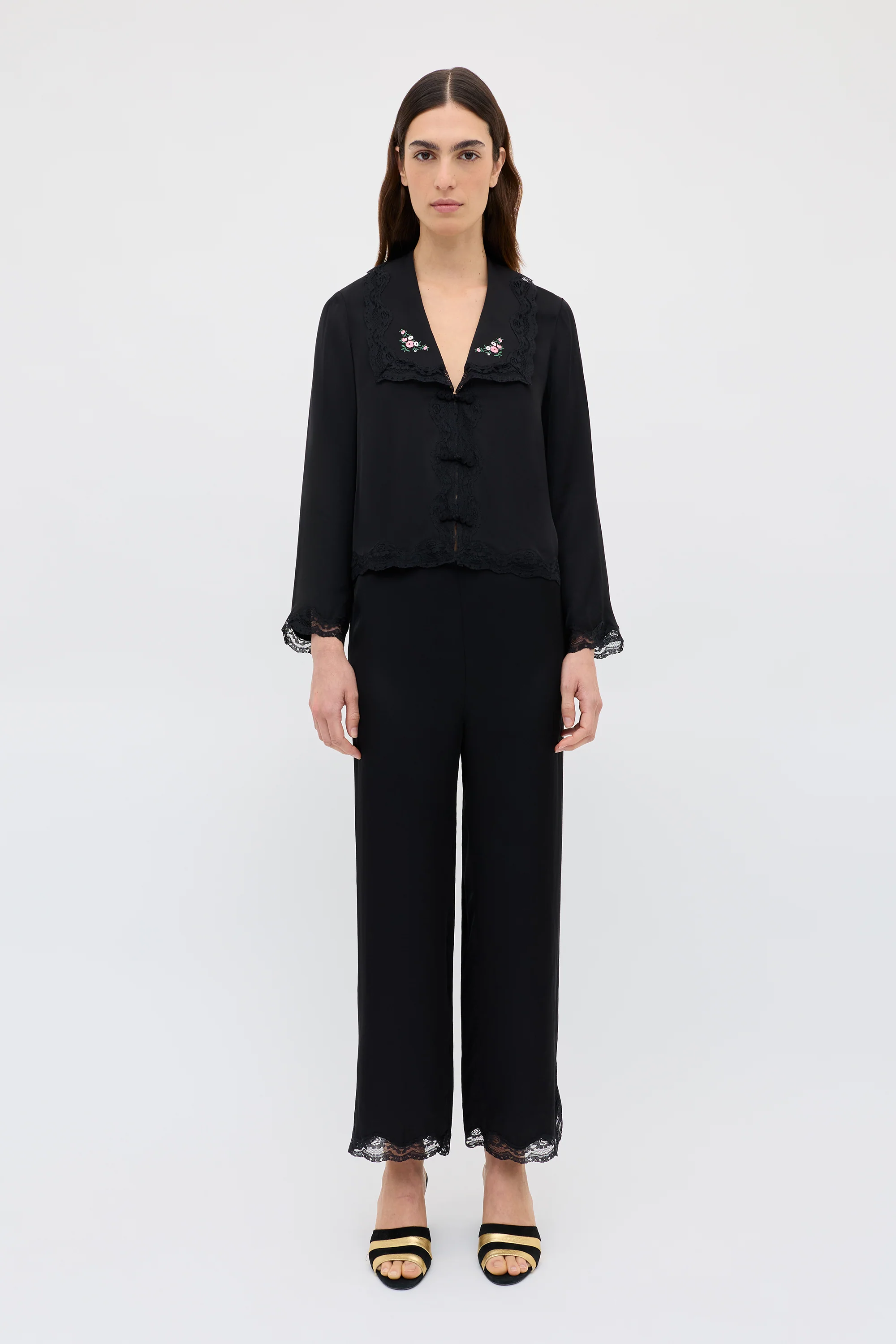 Nienna  -  Peonies Embroidery Black - Image 2