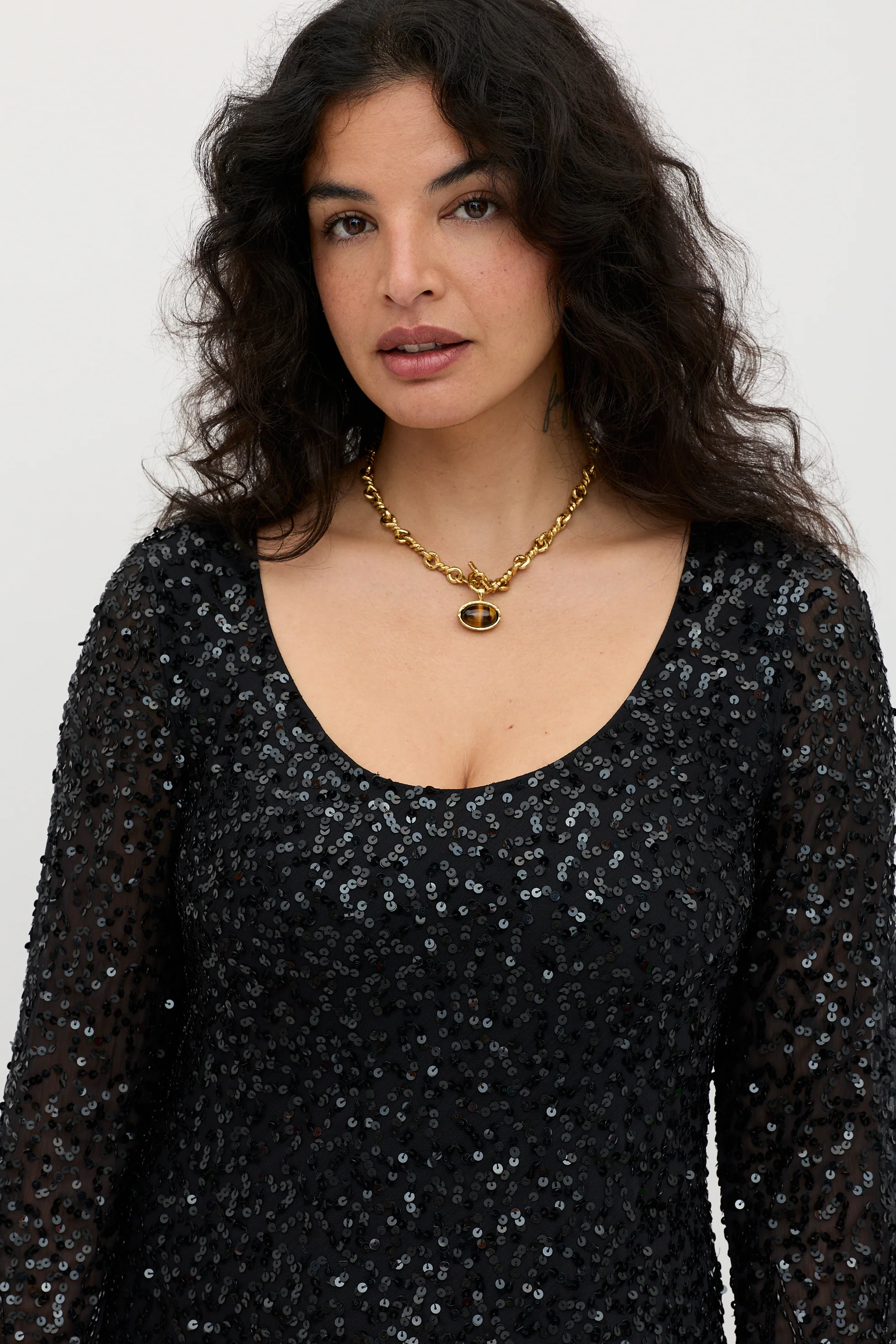 Noraya  -  Florence Embellishment Antique Black - Image 4