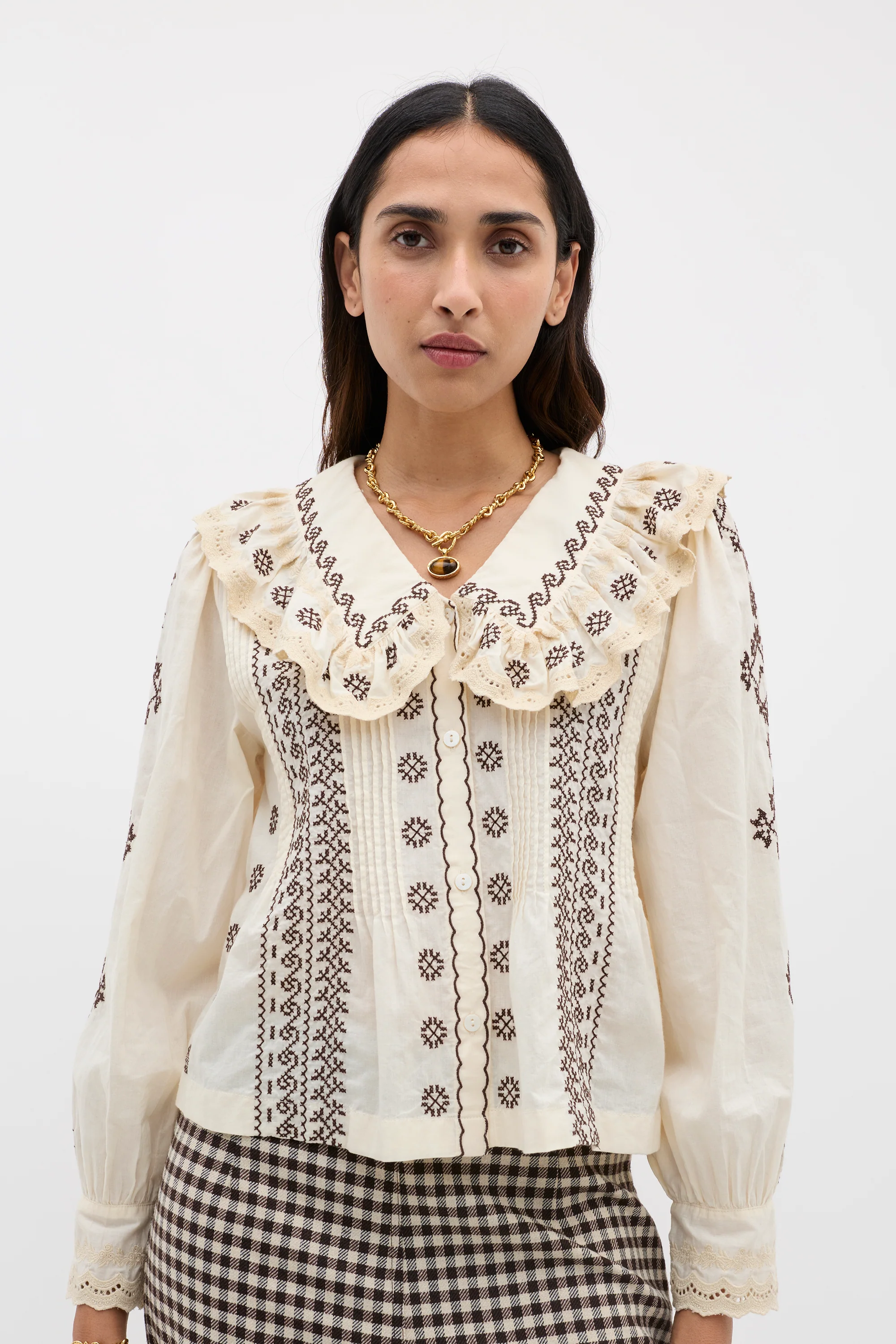 Percy  -  Mila Embroidery Brown