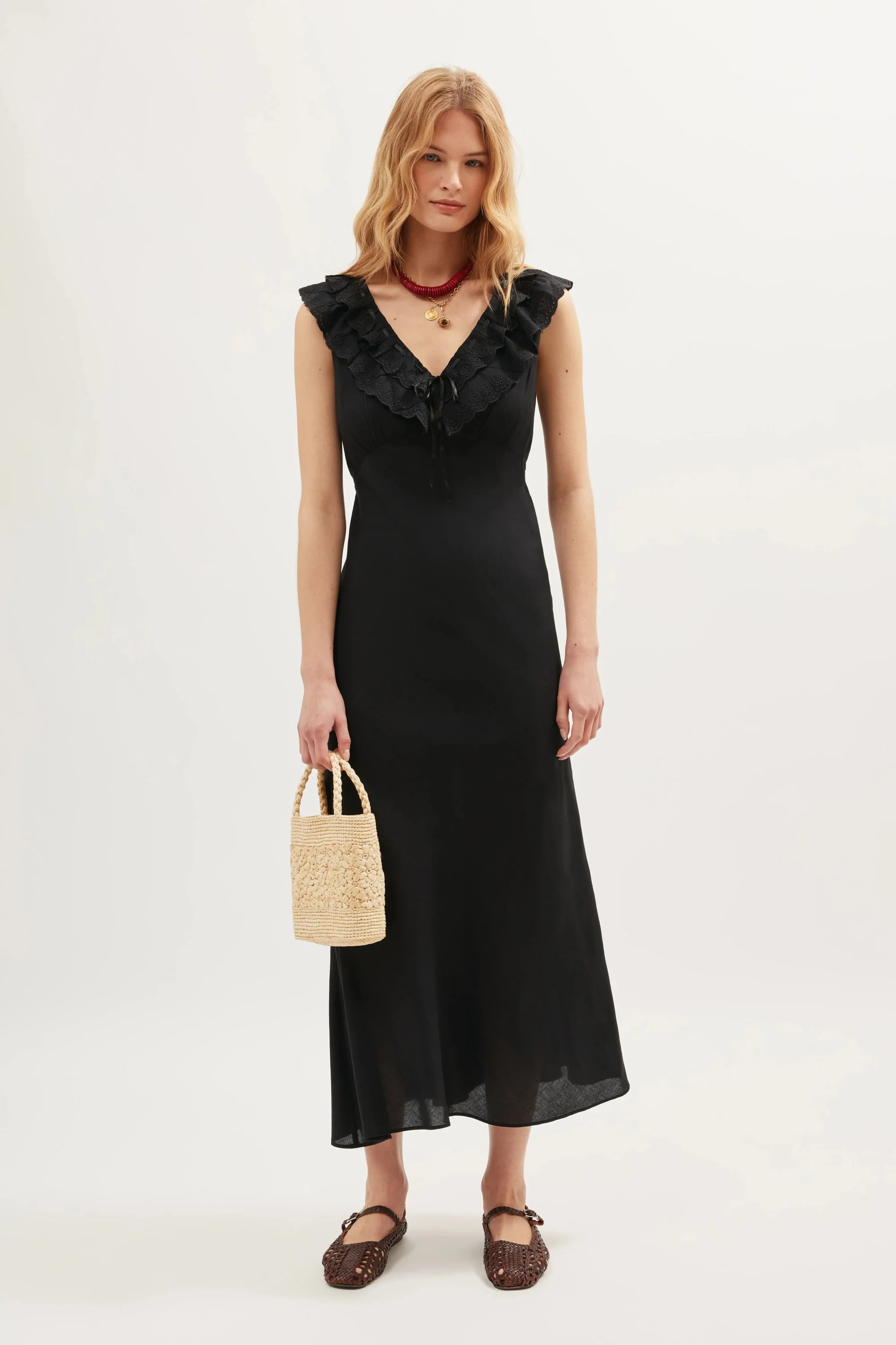 Seraphina  -  Black