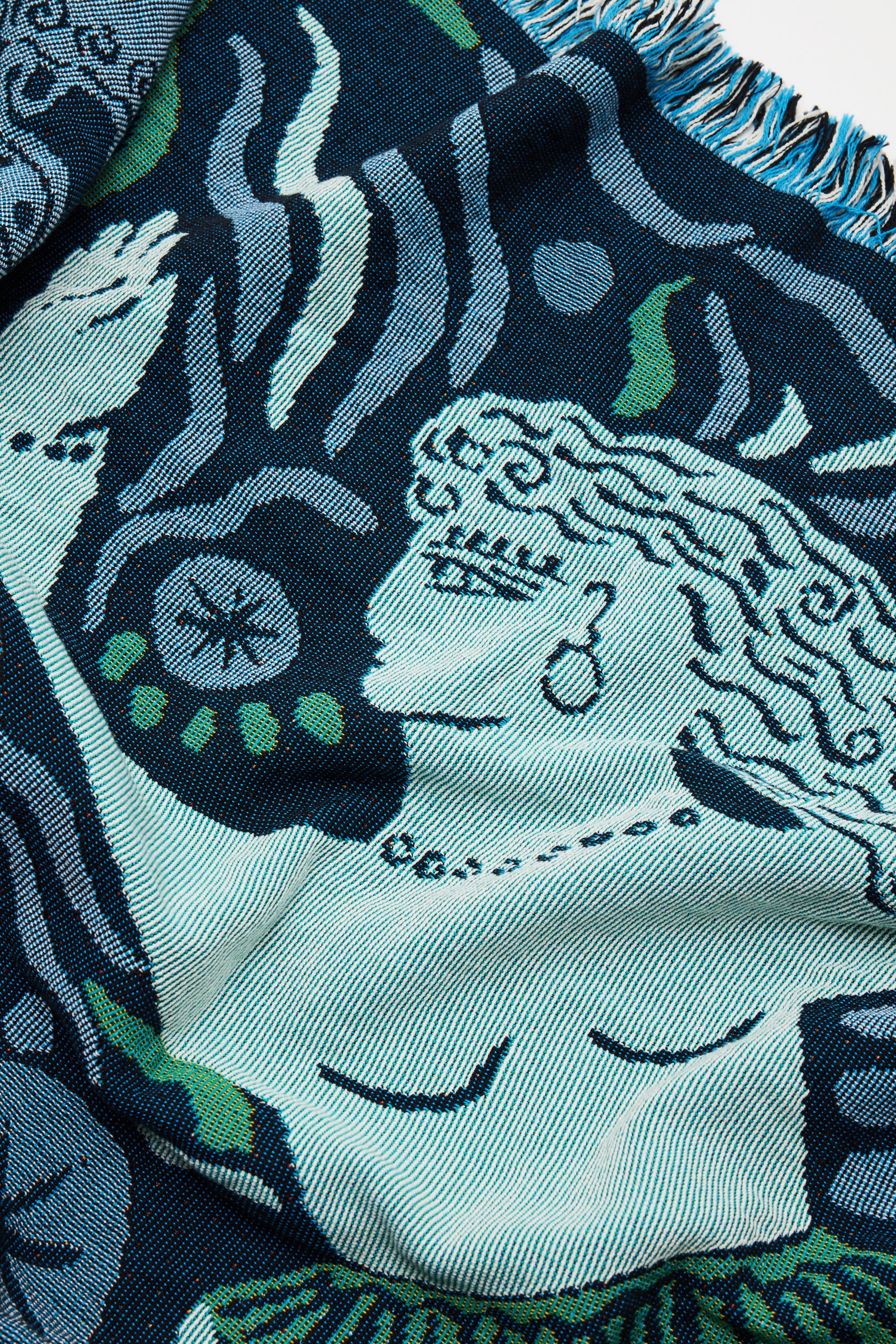 Mythos Throw - Navy - Image 3