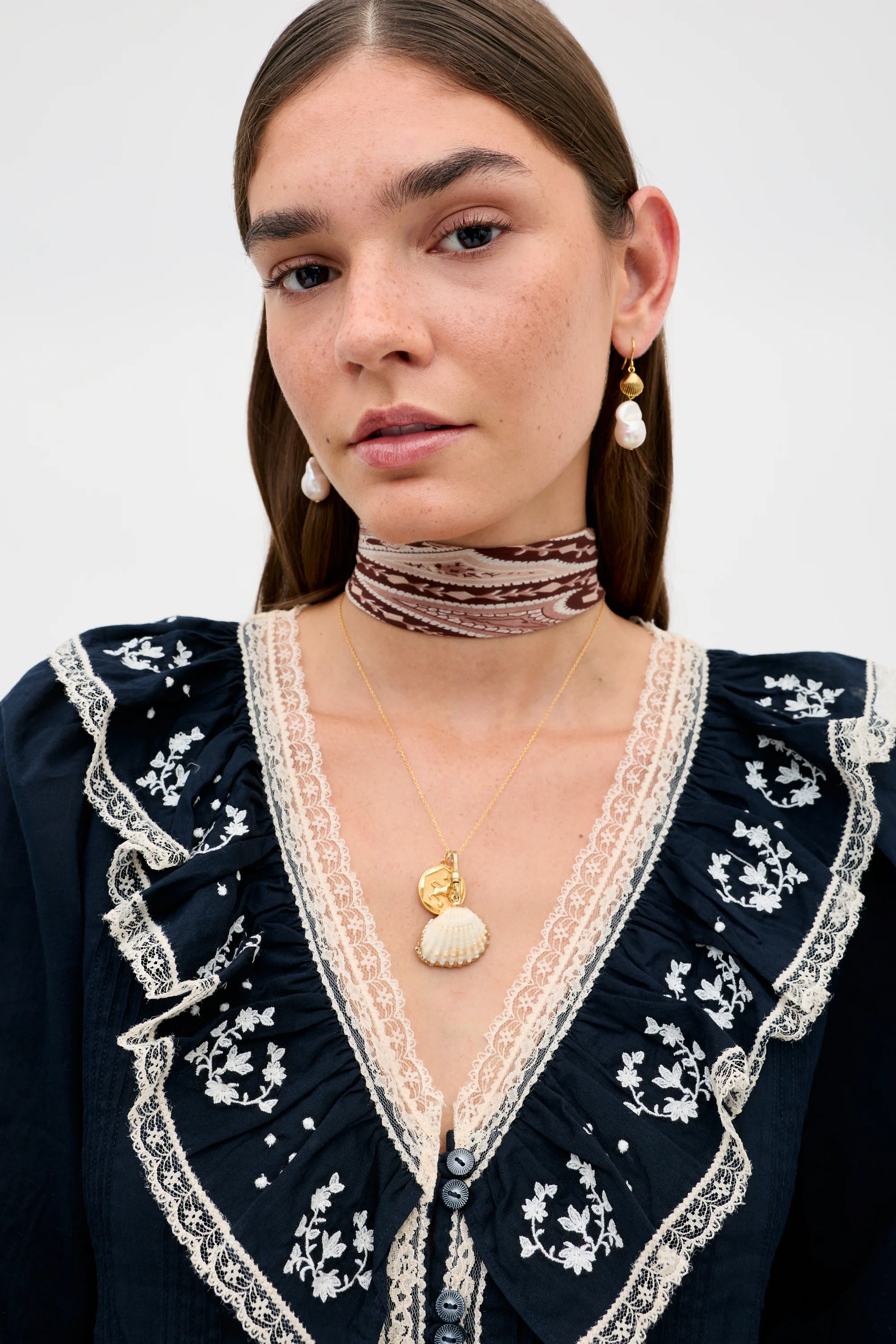 Solene - Flower Trail Embroidery Navy - Image 4