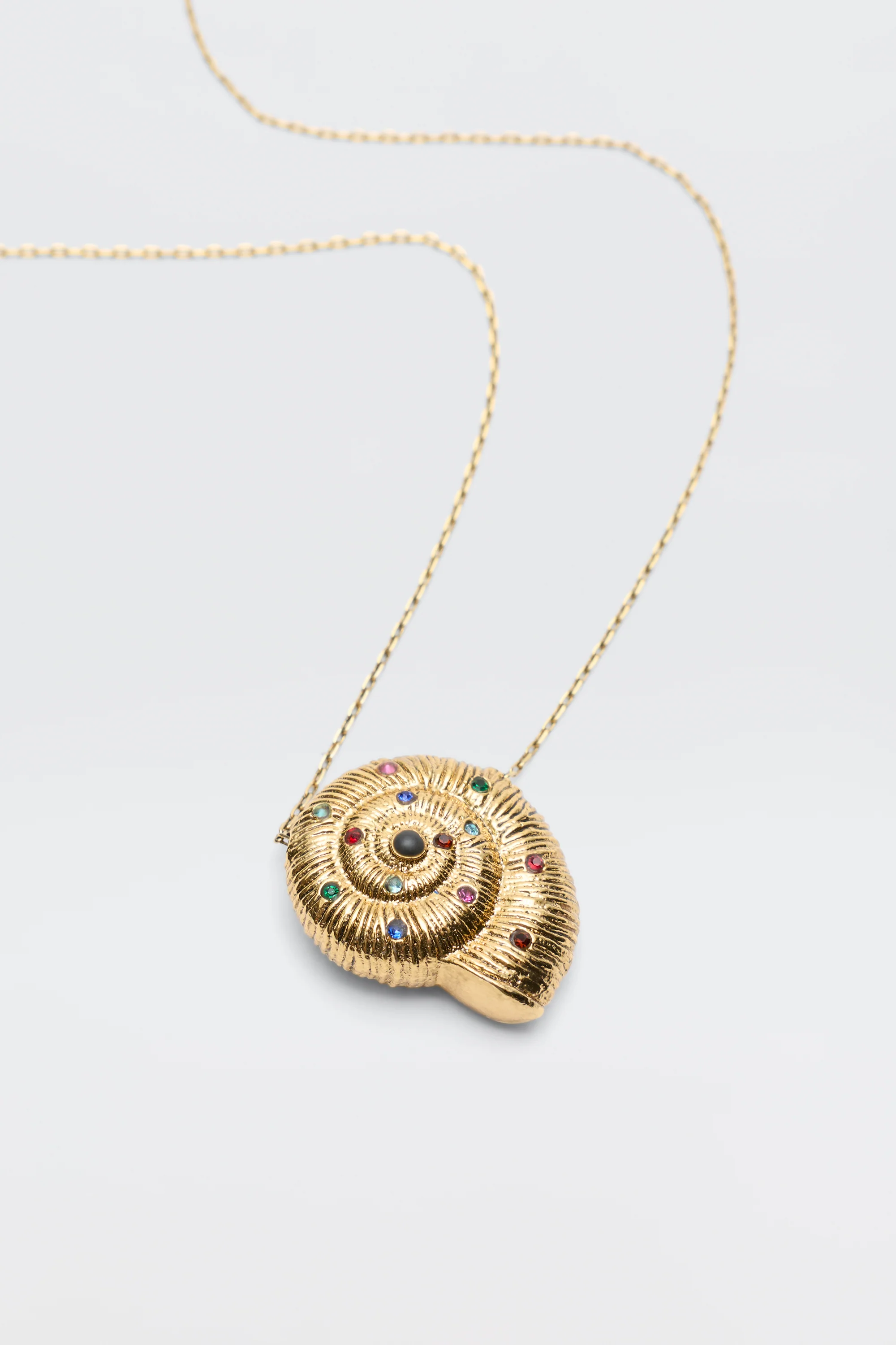 Taelia - Gold - Image 2