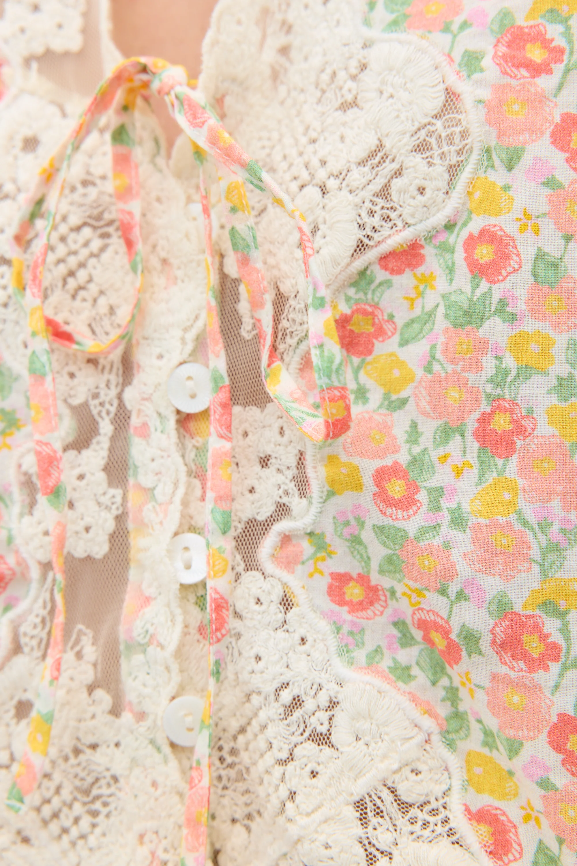 Ursula - Katie Floral Cream - Image 4