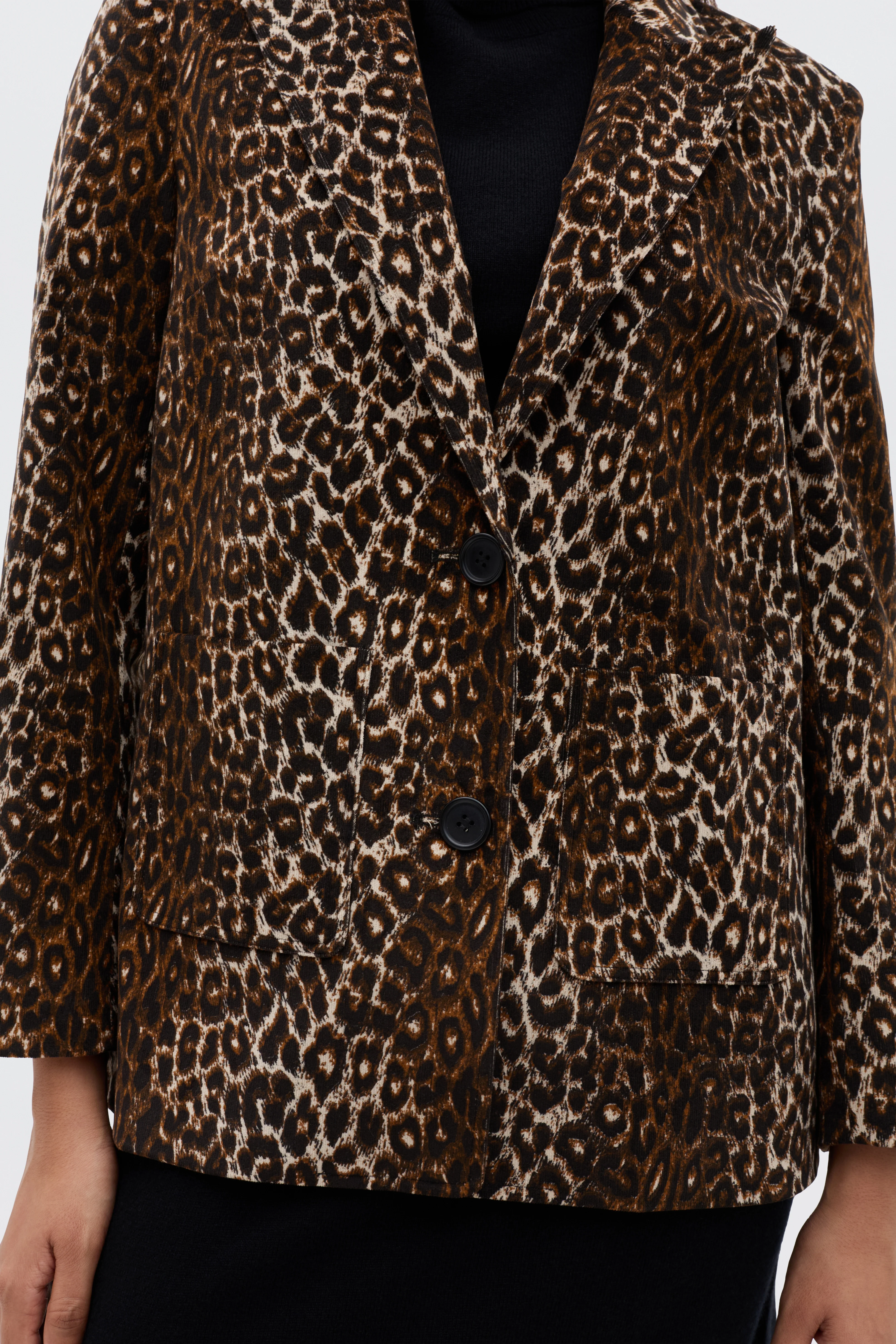 Xander - Lyra Leopard Black - Image 3