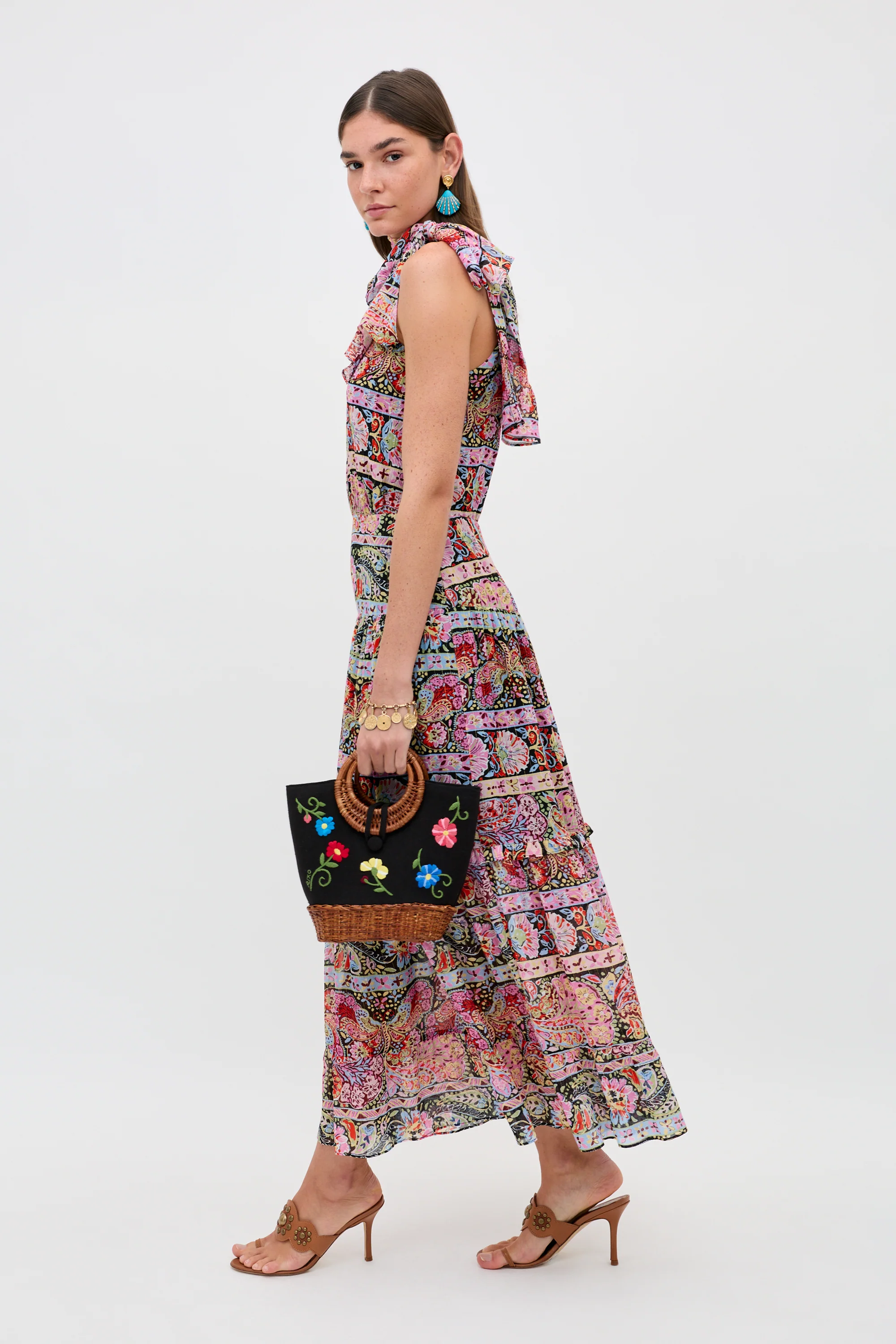 Zelene - Ombre Floral Embroidery Black - Image 3
